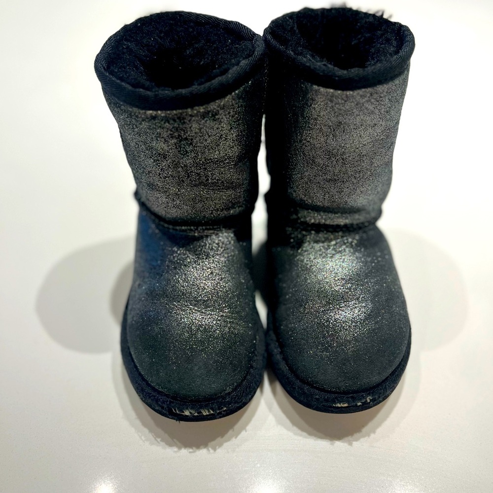 Black Glitter Uggs Sz 8